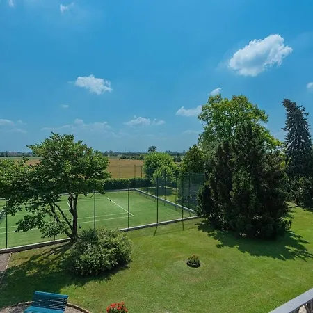 Villa Ma Don Ni Na, 50 Minutes From Milan *